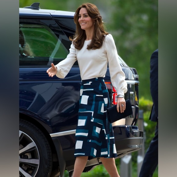 SALE 🎈Banana Republic Pants - Picture 7 of 7